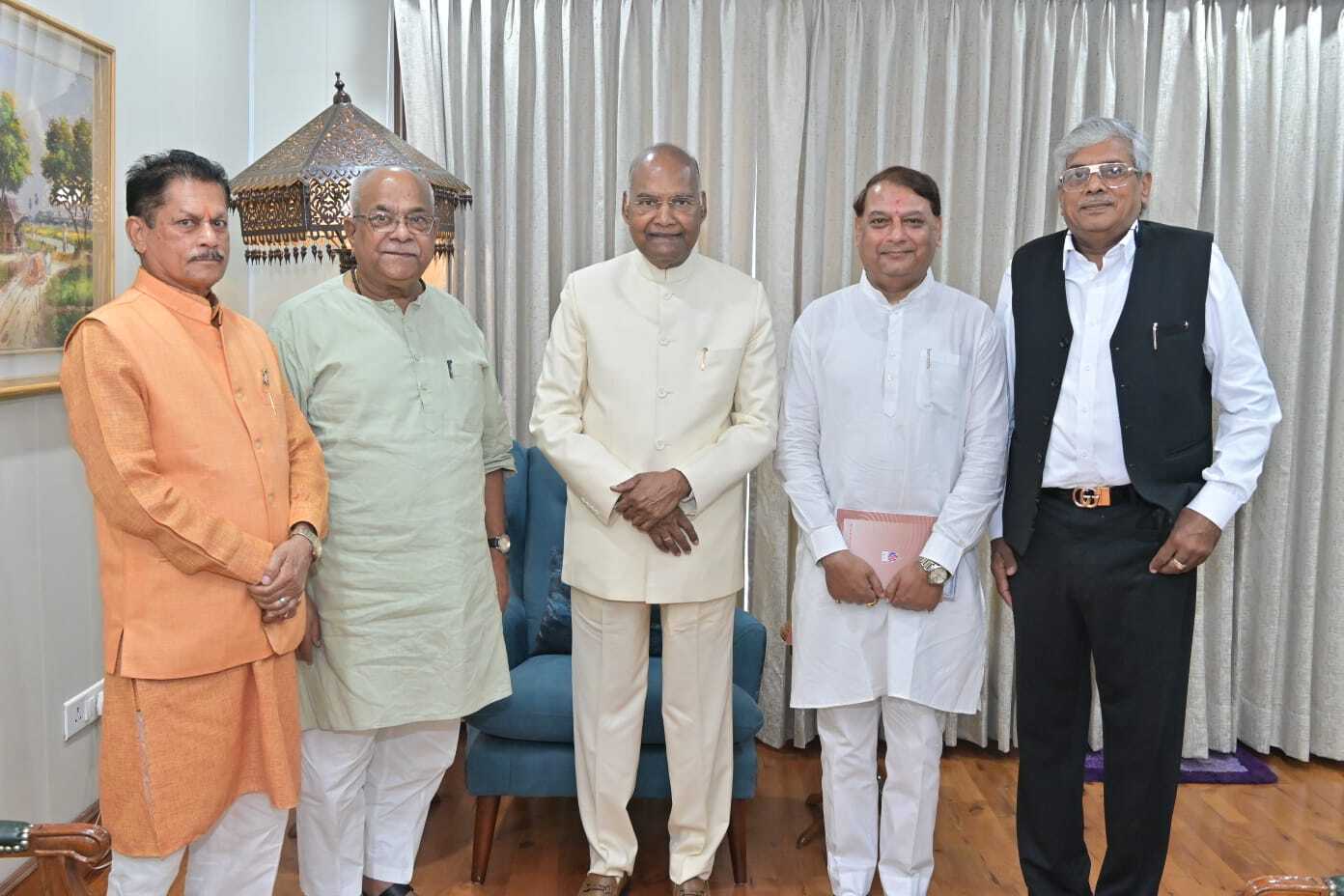 e3f5d0f0-d88a-4556-93a7-e9fe27d94536